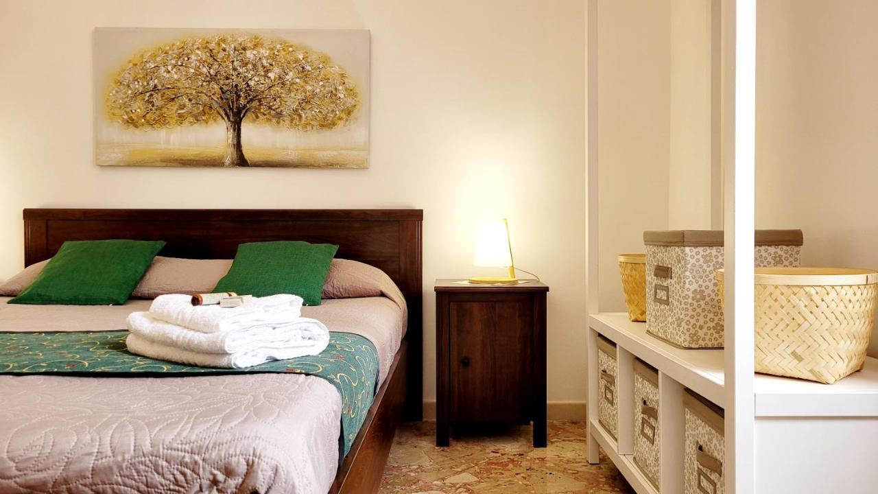 Zanzi 'S Charming Rooms Avola Exterior foto