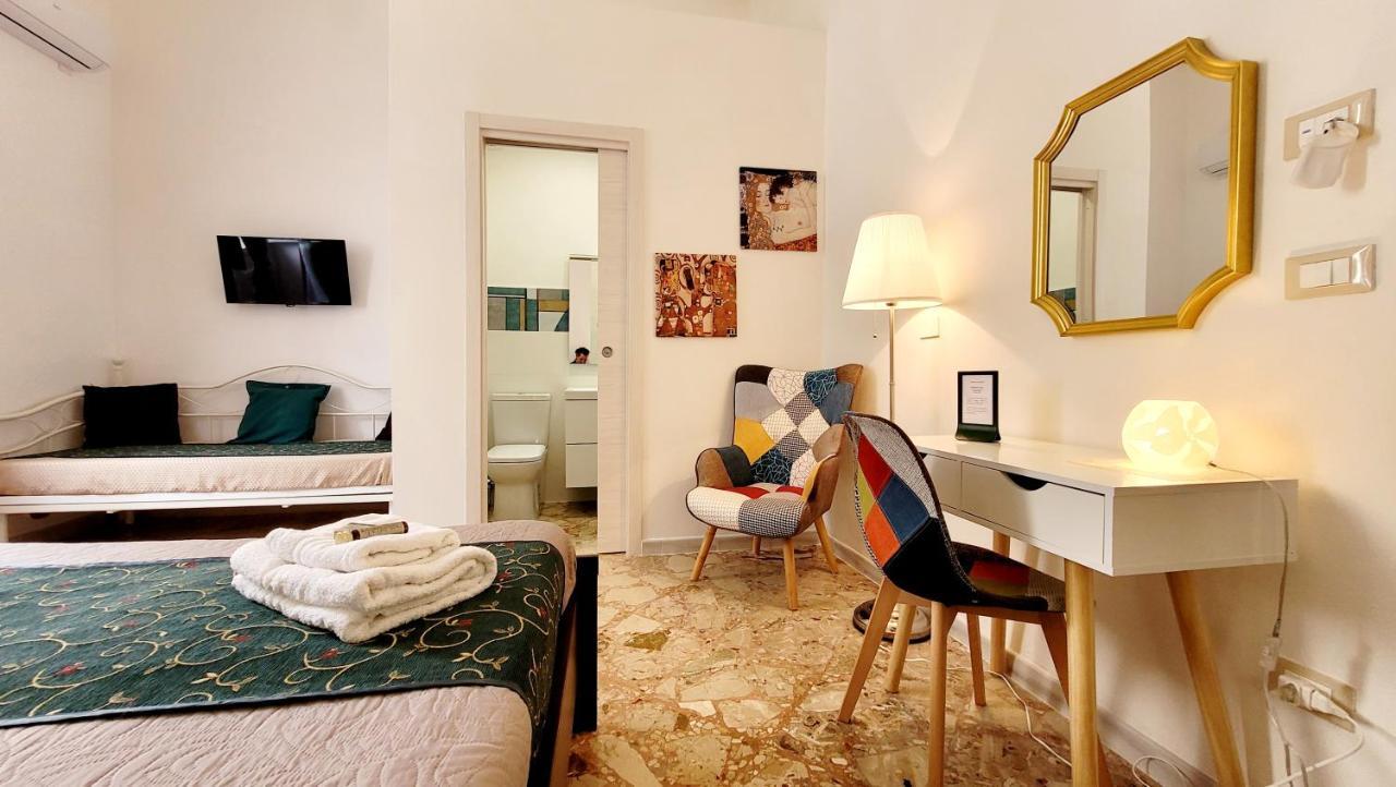 Zanzi 'S Charming Rooms Avola Exterior foto